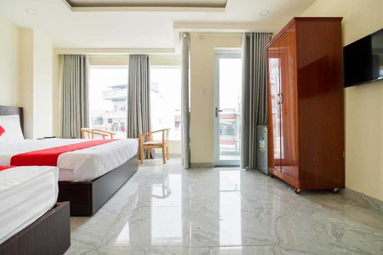 Oyo 176 374 Hotel Nha Trang Exterior foto