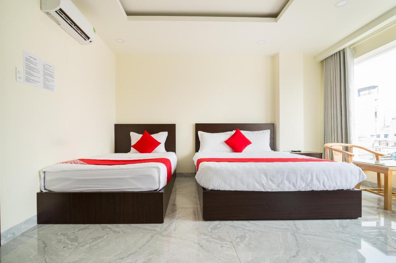 Oyo 176 374 Hotel Nha Trang Exterior foto