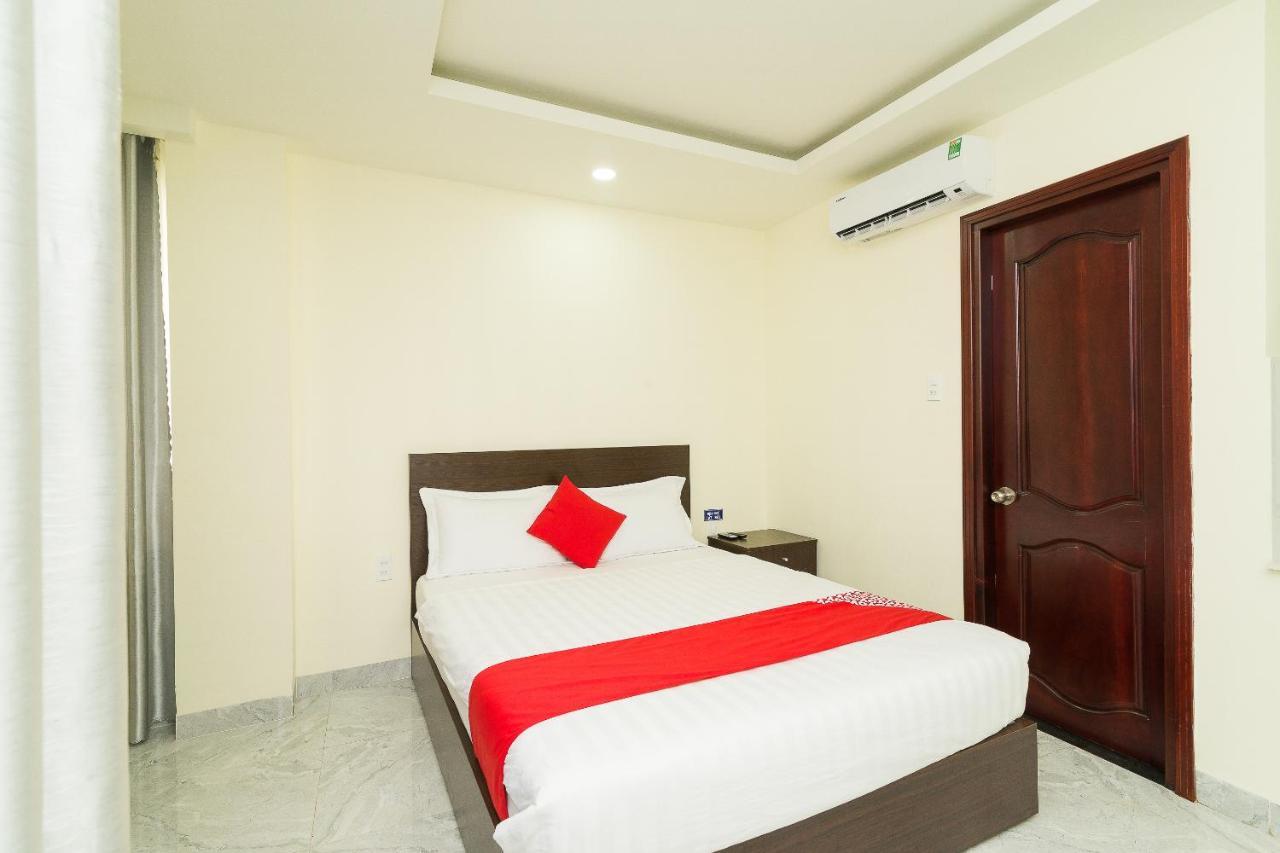 Oyo 176 374 Hotel Nha Trang Exterior foto