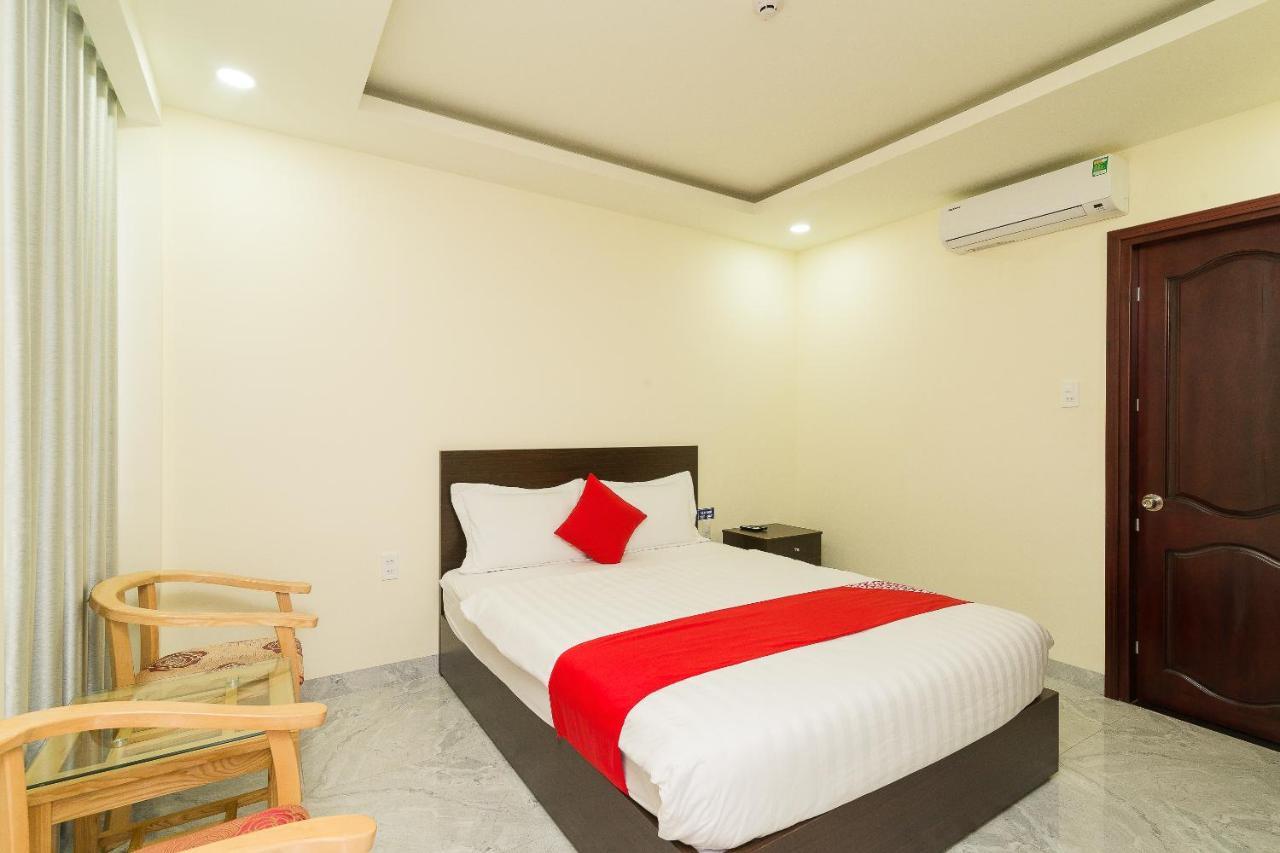 Oyo 176 374 Hotel Nha Trang Exterior foto